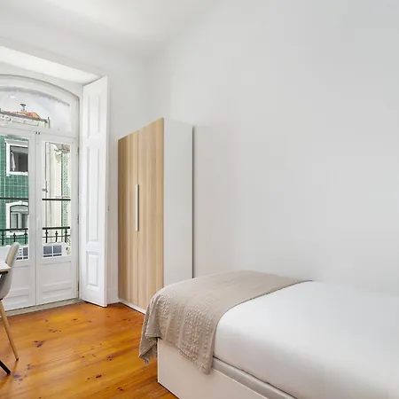 Whome Modern Nomad Hub Stylish Spaces For Remote Living Maison d'hôtes Lisboa