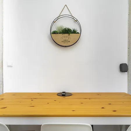 Whome Modern Nomad Hub Stylish Spaces For Remote Living Maison d'hôtes *