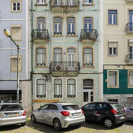 Whome Modern Nomad Hub Stylish Spaces For Remote Living * Lisboa